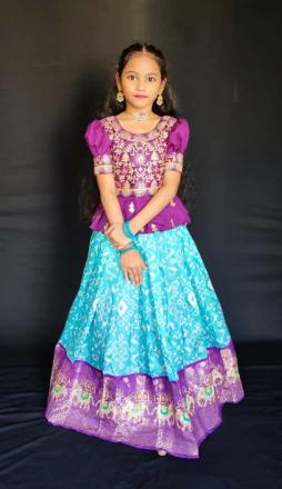 kids lehenga choli silk Blue Gujarat kids clothing wholesale